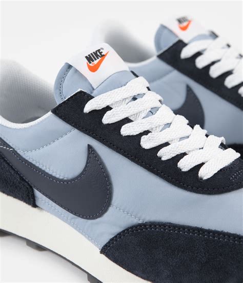 nike daybreak herren blau|buy nike daybreak sneakers.